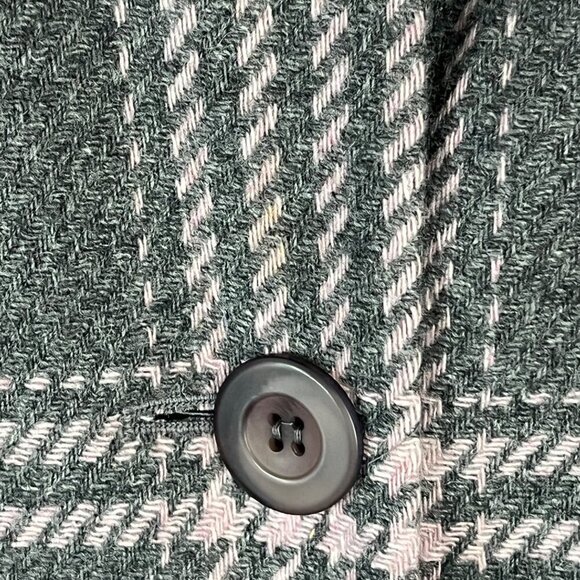 Amanda Smith Grey and Pink Plaid Recycled Wool Blend Coat Women's Size 8 EUC - Picture 5 of 12